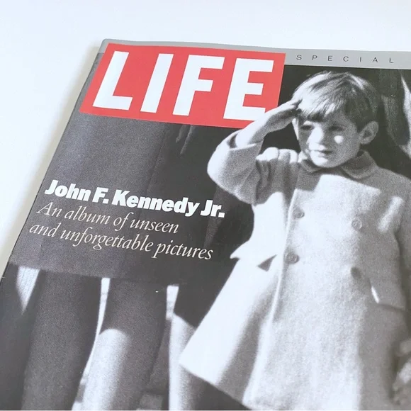 1999 Life Magazine JFK Jr. Special Edition Commemorative Tribute Issue - Picture 10 of 14